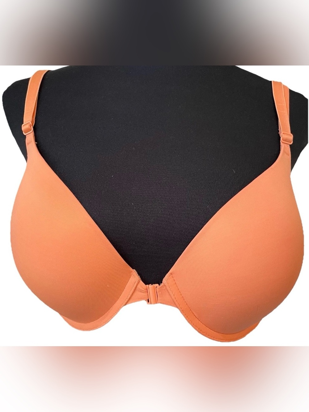 PINK Victoria's Secret Melon Strappy 36D Wear Everywhere push up front close